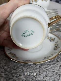 Vintage 1940s White With Flowers & Golden Detail Tea Set Cups Saucers & Plates