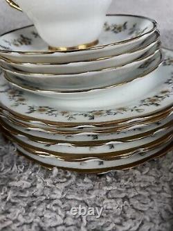 Vintage 1940s White With Flowers & Golden Detail Tea Set Cups Saucers & Plates