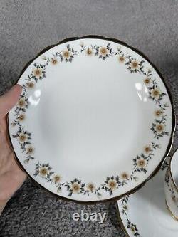 Vintage 1940s White With Flowers & Golden Detail Tea Set Cups Saucers & Plates