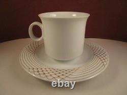 Vintage Hutschenreuther Germany Scala D'Oro Gold Set of 4 Cups & Saucers B