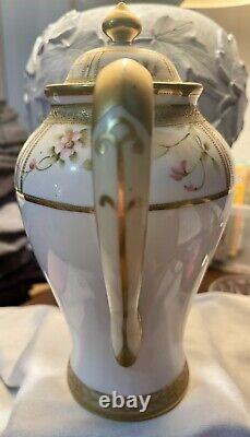 Vintage NIPPON Floral Gold Gilt Embellished Tea Set with 4 cups/saucers VGC