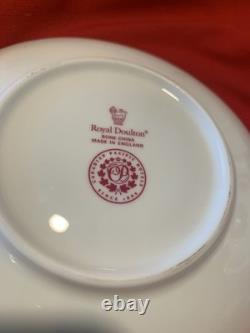 Vintage Queen Elizabeth Cups & saucers 80th birthday and 22kt Gold Pair MINT
