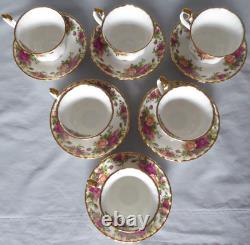 Vintage Royal Albert Set of 6 Tea-cups & Saucers Dated 1962 Old Country Roses