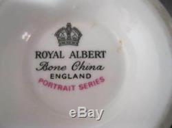 Vintage Royal Albert Tea Cup & Saucer Set Portrait Series, Roses Gold Mint Cond