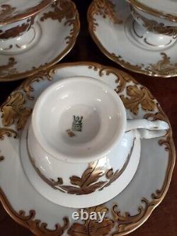 Vintage Set of 8 Tea Cups & Saucers Wawel Recznie Malowane Gold WAV19 Poland