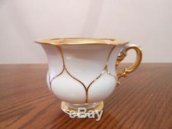 Vtg MEISSEN Germany White & Gold B Form Pattern #373 Cup Saucer Dessert Plate