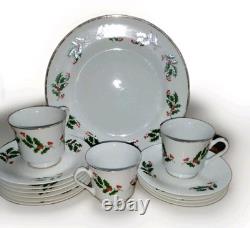 Vtg X-Mas Holly Dinnerware Set 24 Piece. Cups. Saucers. Plates. Gold Trim