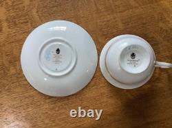 Wedgwood Gold Florentine bone china Peony shape 7 cups & saucers W4219 bl. Mark