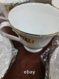 Wedgwood Signet Gold 4 Person Tea Set 1994 NEW Cups Saucers Plates, Tea Pot