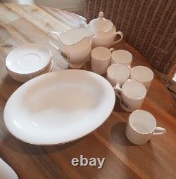 Wedgwood Signet Gold 6no Espresso Cups Vegetable Dish Milk & Sugar All Brand New