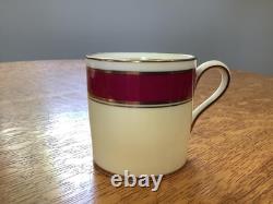 Wedgwood bone china red, cream & gold demitasse 6 cups & saucers W3003 ca 1930's